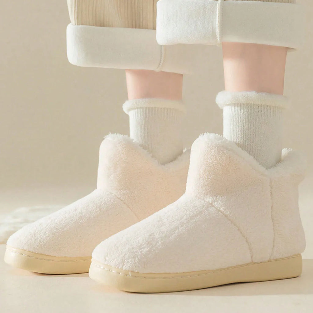 CozySlippers™ Winter Plush Slippers